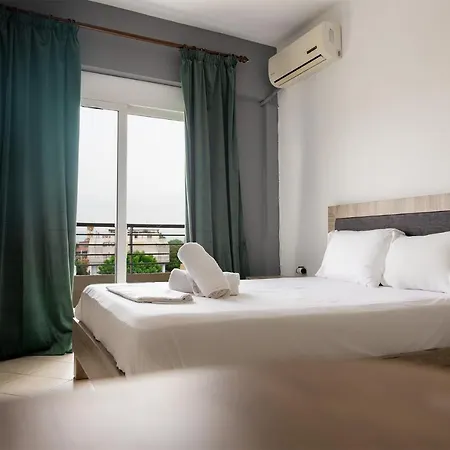 Secret Oasis Aptms Room1 Apartment *