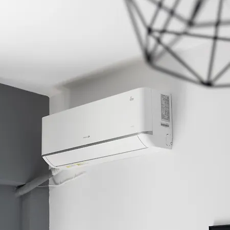 Secret Oasis Aptms Room1 *